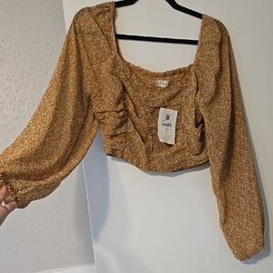 Altar'd State Gold and White Puff Sleeve Crop Blouse